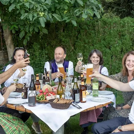 Otel Goldener Adler - &