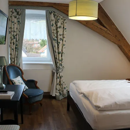 Goldener Adler - & 3* Oberried (Breisgau)