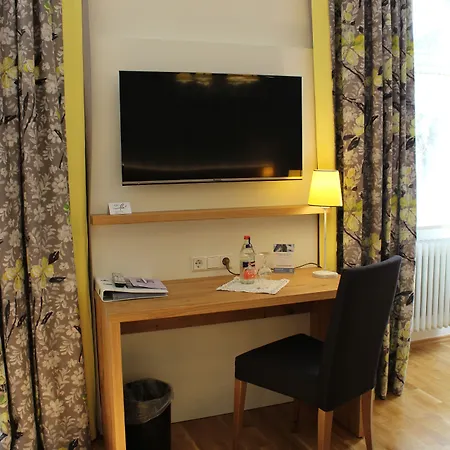 Goldener Adler - Hotel&appartements Oberried (Breisgau)