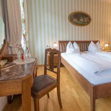 Goldener Adler - & Oberried (Breisgau)