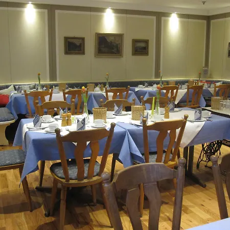 Hotel Goldener Adler - &
