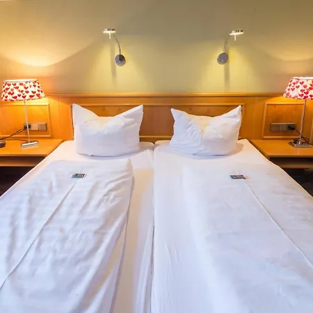 Goldener Adler - & 3* Oberried (Breisgau)