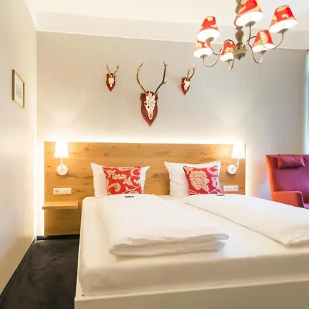 Goldener Adler - & Oberried (Breisgau)